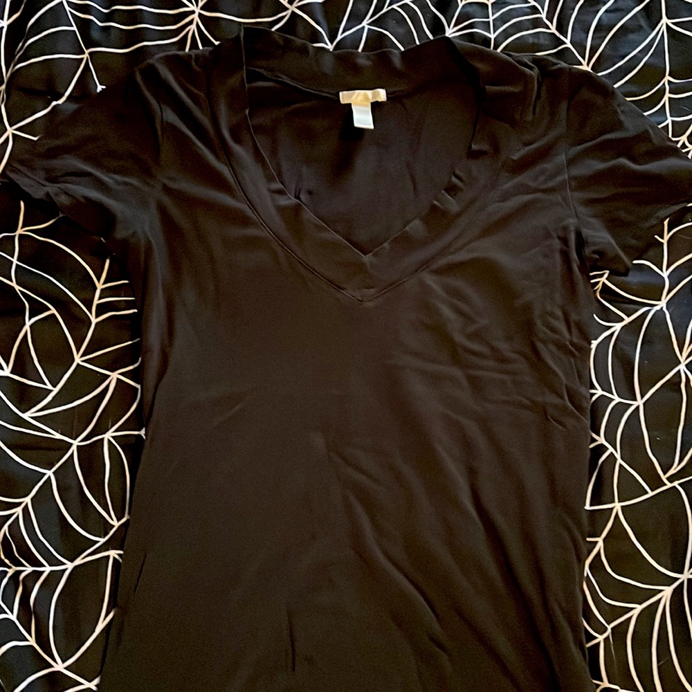 Black ladies v-neck